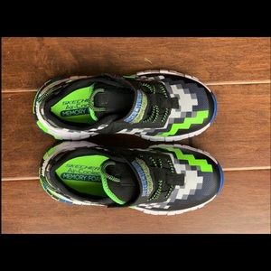 Minecraft Sketchers // Never Worn